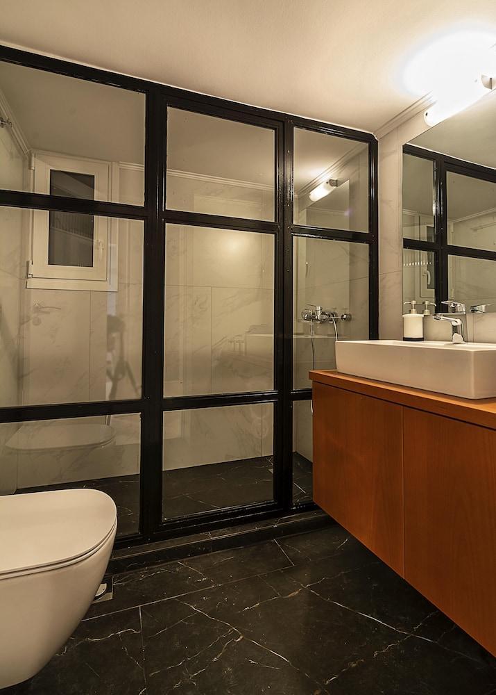 Apartamento Elegant, spacious&minimalist aptm w/balcony Atenas Exterior foto